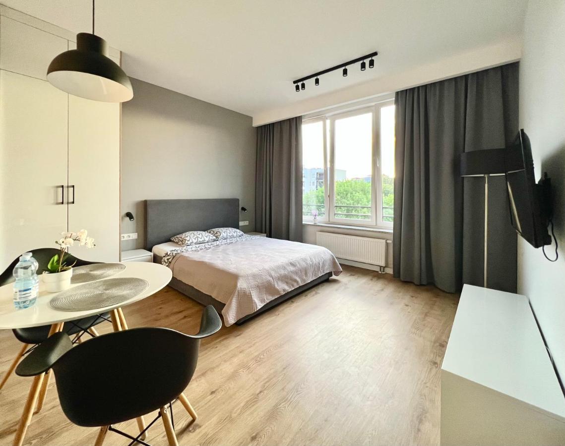 K22 Warszawa Zachodnia Slawinska 502 Lägenhet Exteriör bild